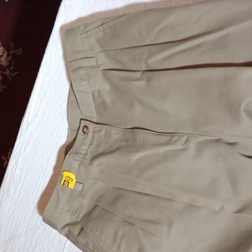 Van Hausen says can women's work pants khakis
